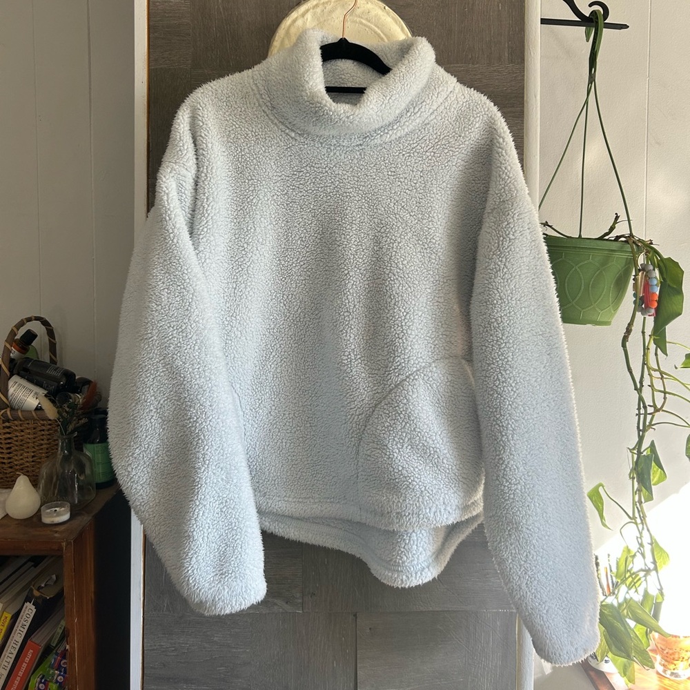 Light Blue Plush Sherpa Fleece Pullover Jacket